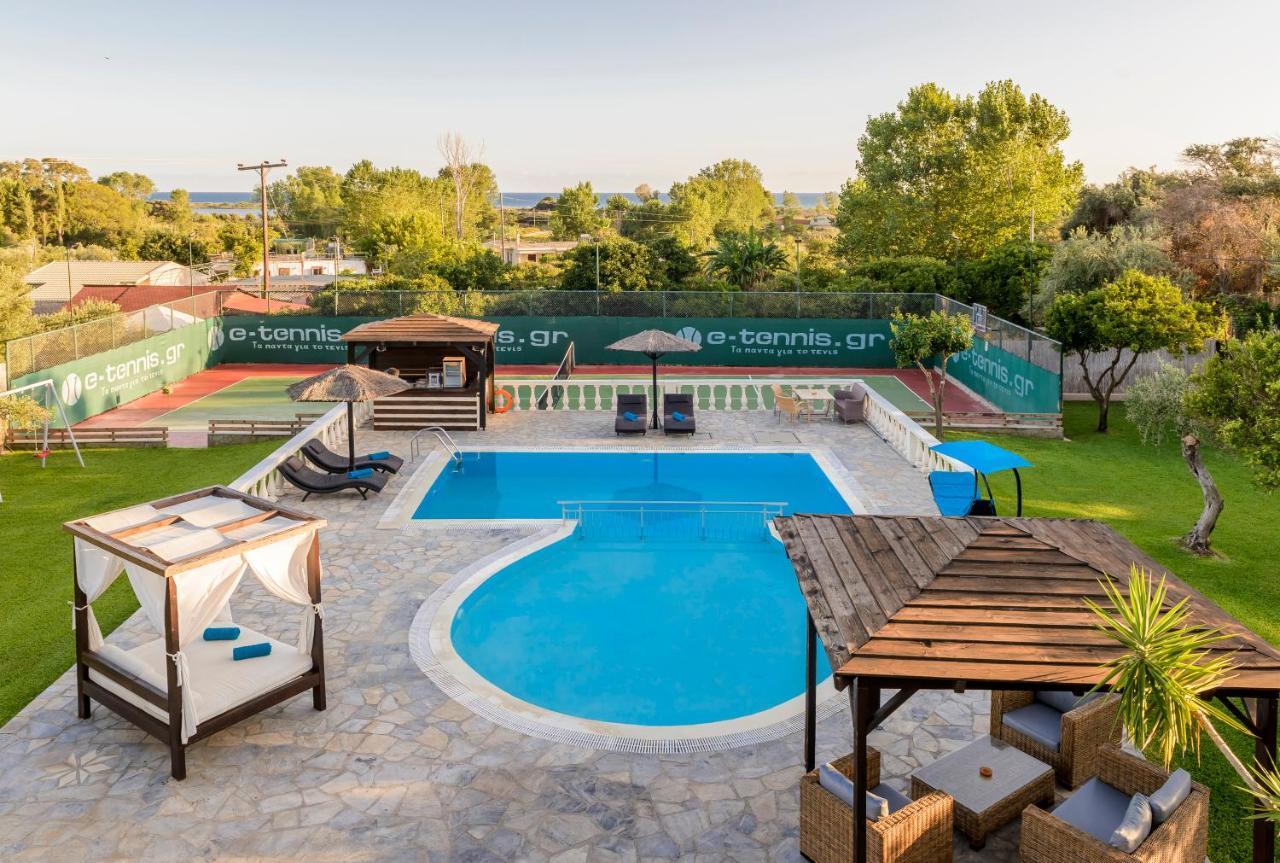 Villa Maxim With Private Pool & Tennis Court Halikounas