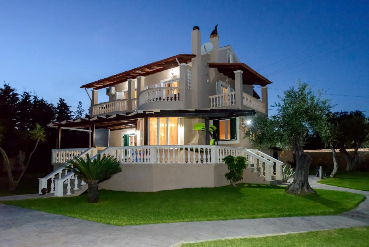 Villa Maxim With Private Pool & Tennis Court * Halikounas