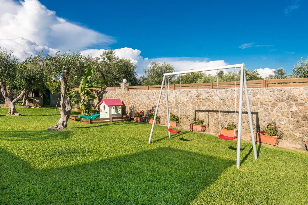 Villa Maxim With Private Pool & Tennis Court *