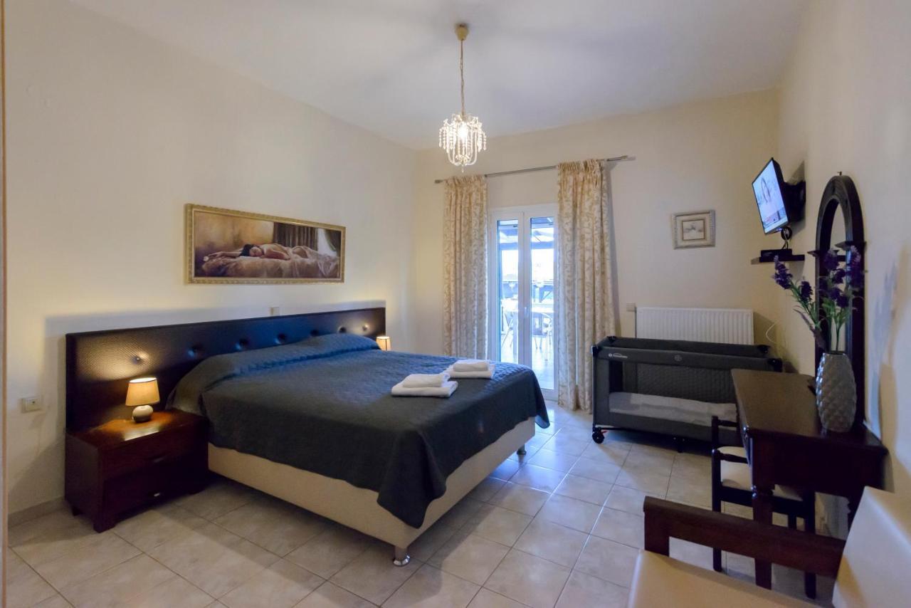 Villa Maxim With Private Pool & Tennis Court Villa *
