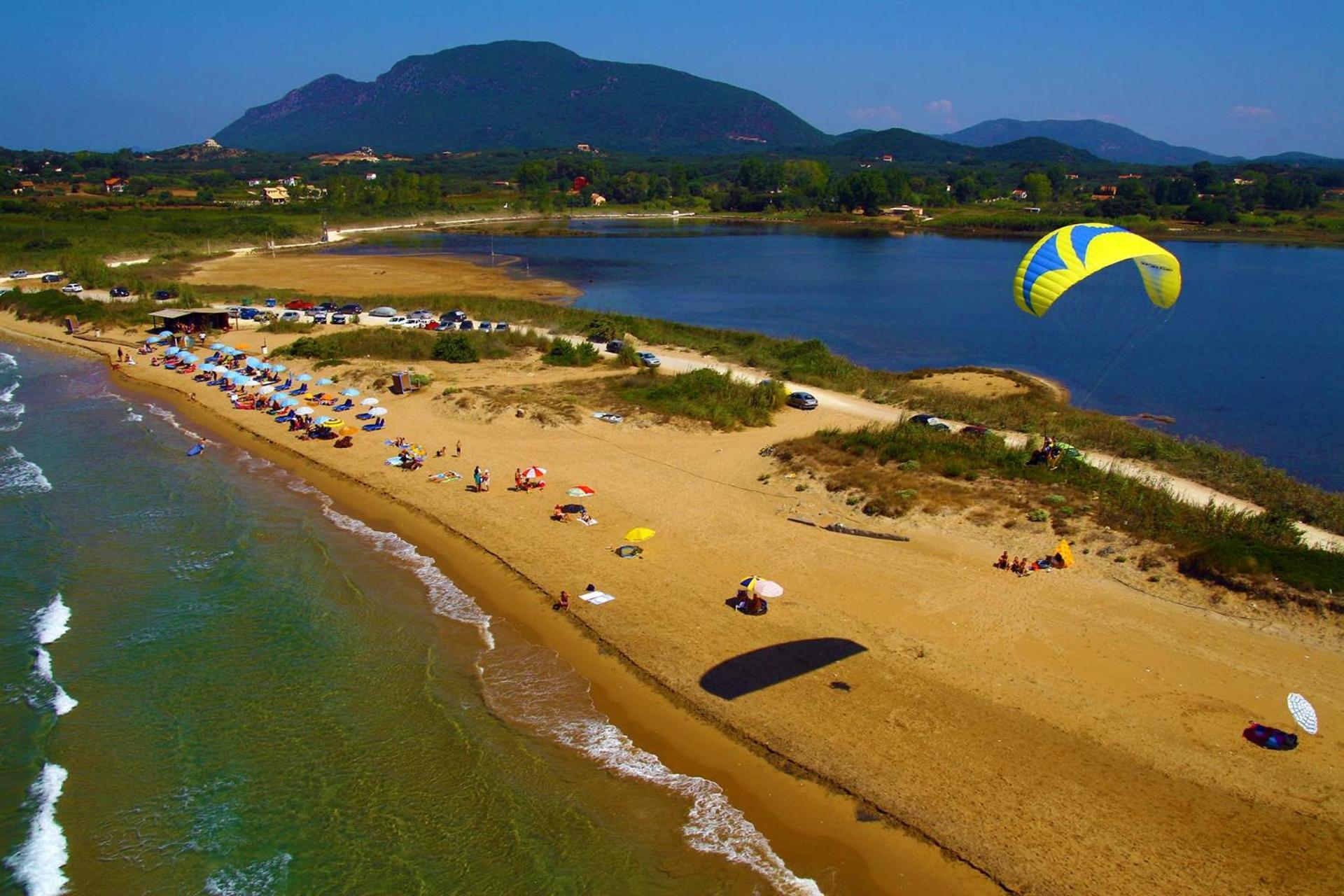Vila Maxim With Private Pool & Tennis Court Halikounas